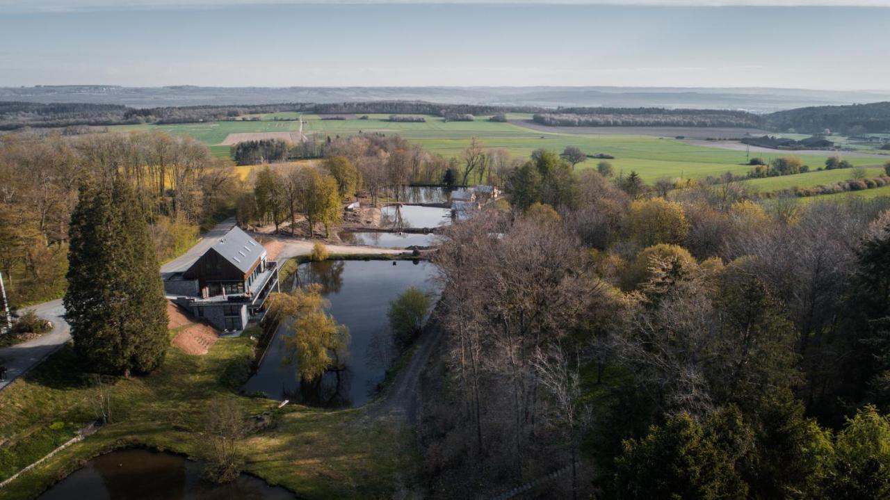 Les Pavillons De La Libellule Vila Beauraing Exterior foto