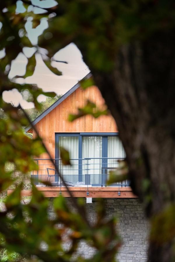 Les Pavillons De La Libellule Vila Beauraing Exterior foto