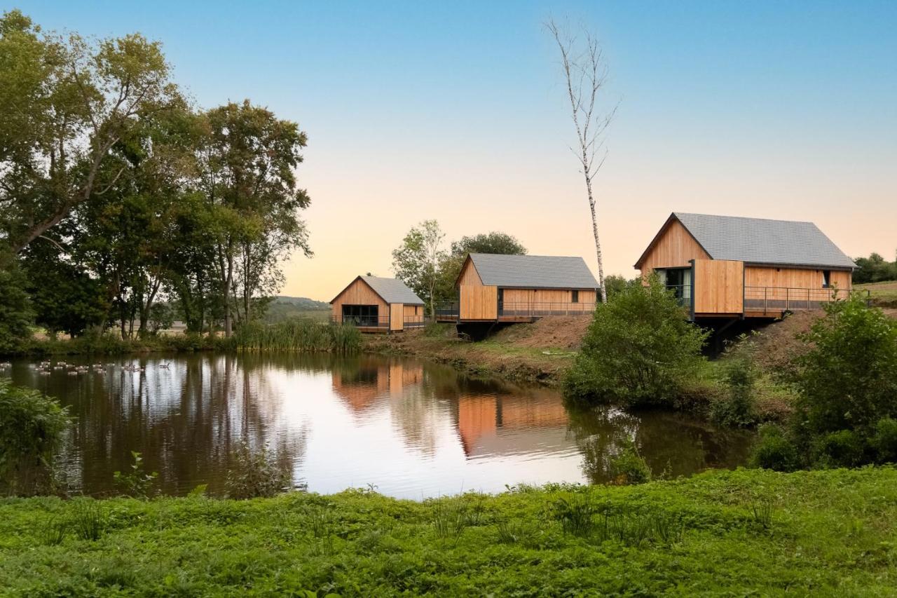 Les Pavillons De La Libellule Vila Beauraing Exterior foto